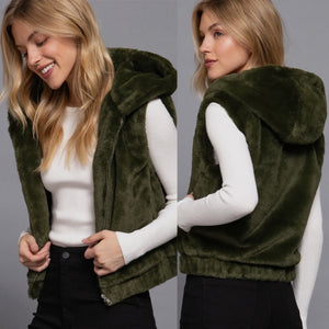 Olivia Faux Fur Hooded Vest - Hunter Green