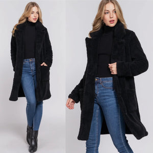 Williamsburg Fuzzy Jacket - Black