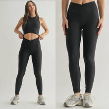 Ultra Crossover Leggings - Black