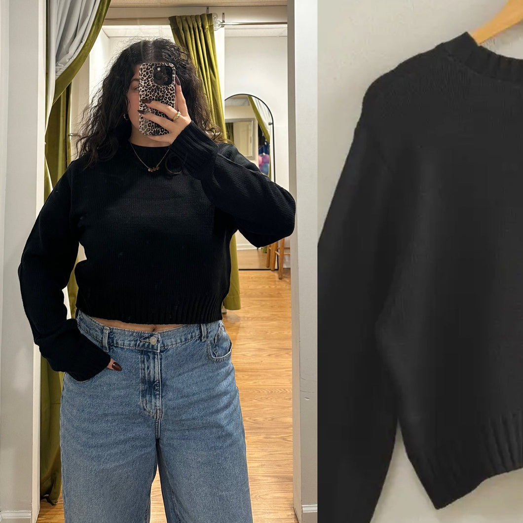 Classic Crop Sweater - Black