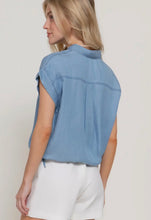 Chambray Short Sleeve Top