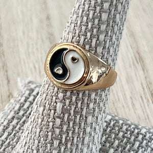 Yin Yang Ring - Gold