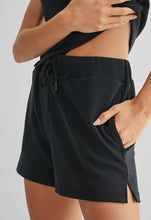 Nantucket Shorts - Black