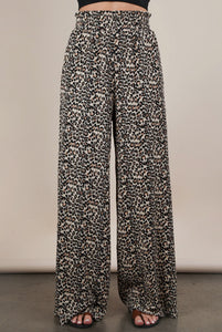 Betsey Crinkle Pants - Leopard