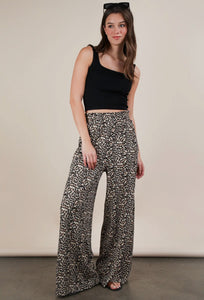 Betsey Crinkle Pants - Leopard