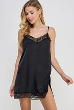 Tease Lace Mini Dress - Black