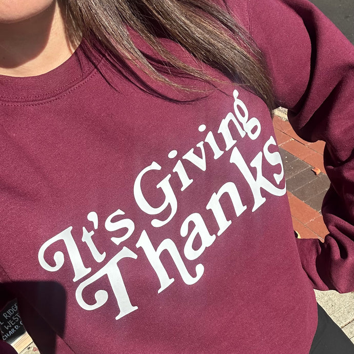 It’s Giving Thanks Pullover - Burgundy