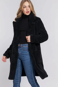 Williamsburg Fuzzy Jacket - Black