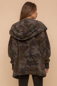 On the Go Fuzzy Open Jacket - Dark Camouflage