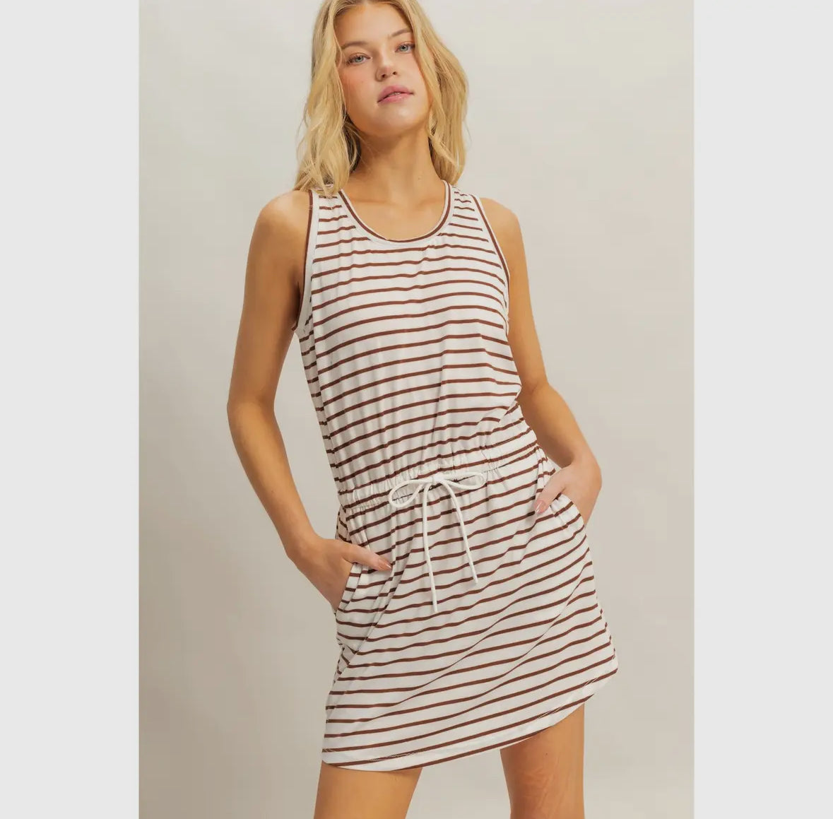 lakeside mini dress Lakeside Halter Mini Dress Peach Size L from Hello Molly