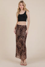 Kelly Stretch Midi Skirt - Leopard