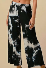 Weekender Bottoms - Black Tie Dye